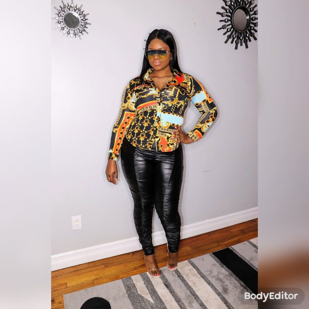 Long Sleeve Chain Pattern Top